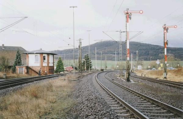 Abb. 21g: Der südliche Bahnhofskopf im Februar 1998.